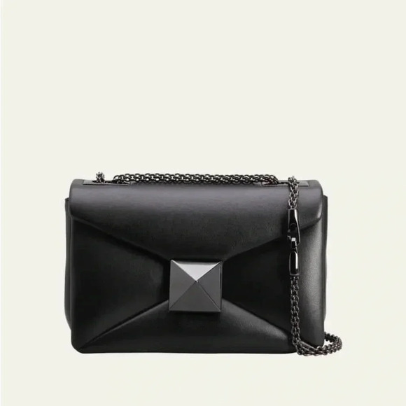 VALENTINO GARAVANI
Small One Stud Bag - 0no - Picture 1 of 4
